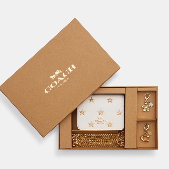 NWT coach!! Boxed Mini Wallet On A Chain With Star Print ✨✨ - Picture 1 of 10